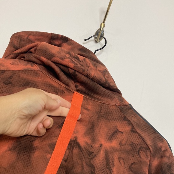 Lululemon Textured Tech Hoodie Mens Large Orange Grey Mesh Knit Classic Fit - Picture 6 of 14